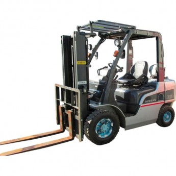 Бензиновый вилочный погрузчик NISSAN 01ZFJ02A M 25U